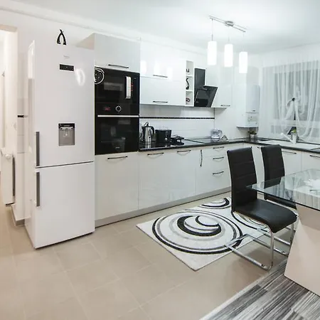 Penthouse Elegance Daire Braşov